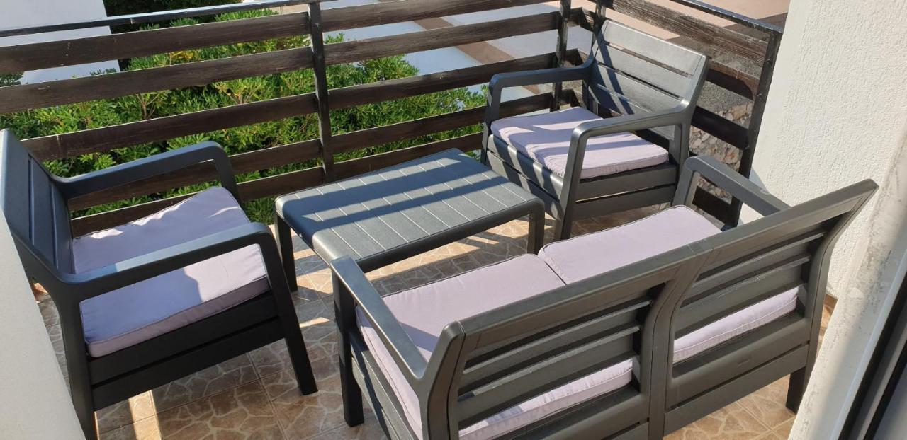 Apartments Stojanovic Ražanac Екстериор снимка