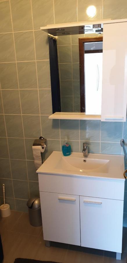 Apartments Stojanovic Ražanac Екстериор снимка
